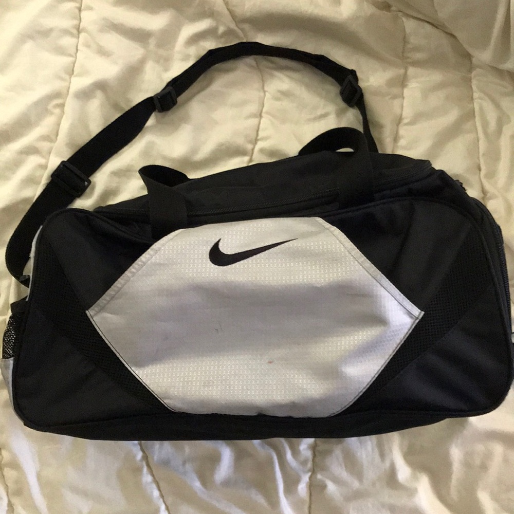 Nike duffle bag